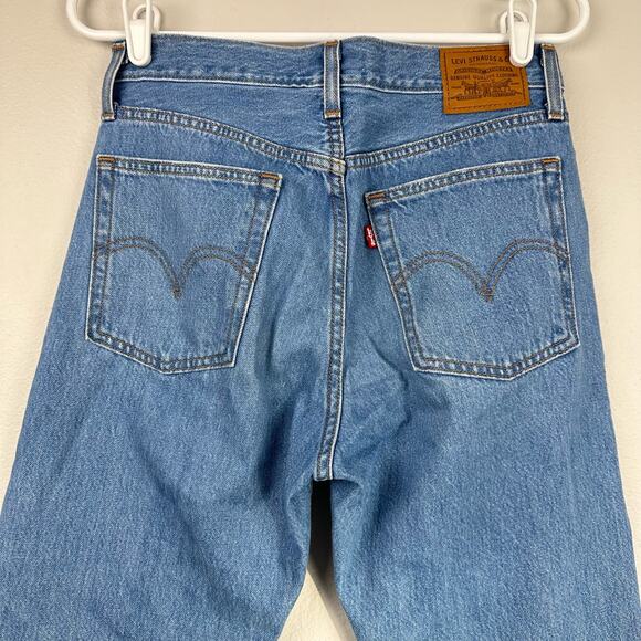 Levi's Premium Wedgie Fit Straight Jeans 27 Distressed - Picture 6 of 15